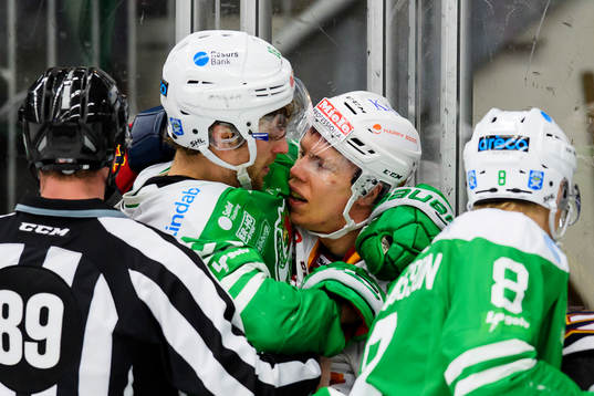 Rögles Christopher Liljewall och Djurgårdens Ville