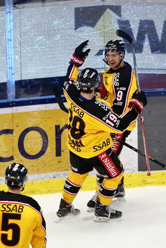 Luleås Johan Forsberg jublar