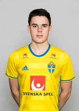 Samuel Adrian i P19/98-landslaget