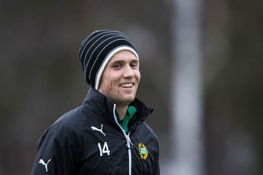Hammarbys Fredrik Torsteinbö ler