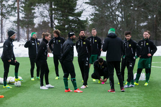 Hammarbys Fredrik Torsteinbö (v), Oliver Silverholt,
