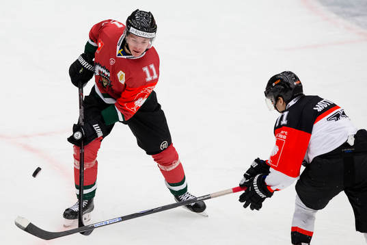 Frölundas Victor Olofsson mot Fribourg-Gottérons Roman