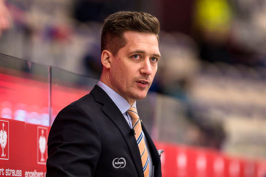 Växjös tränare Sam Hallam