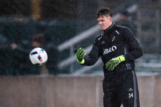 s målvakt Oscar Linnér