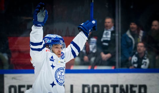 Leksands Johan Olofsson jublar