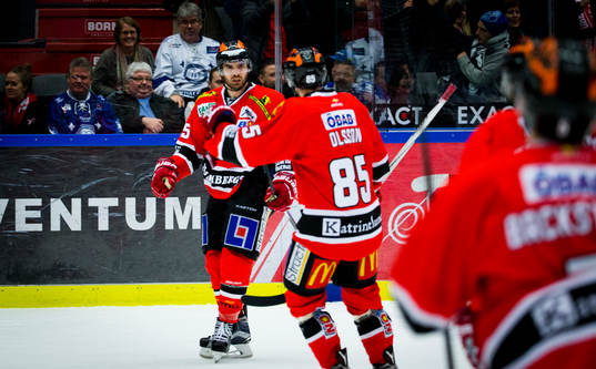 Örebros Martin Johansson jublar