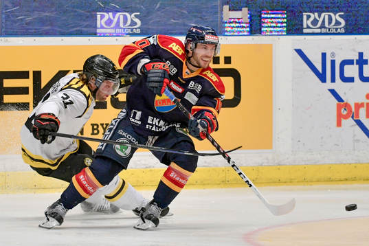 Djurgårdens Jeff Tambellini och Brynäs Jonathan Granström