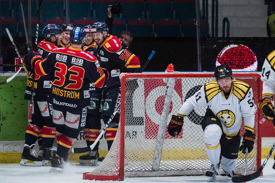 Djurgårdens spelare jublar