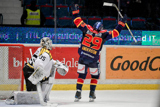 Djurgårdens Matt Anderson jublar