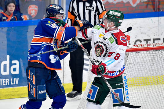 Växjös Dennis Everbergoch Frölundas John Nyberg