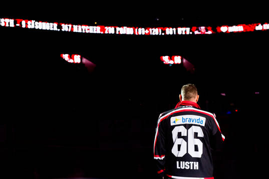 Mats Lusth hyllas