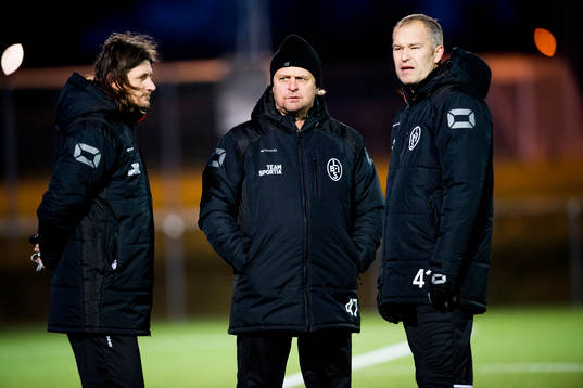 Tränare Agim Sopi, Jonas Thern och Håkan Svensson