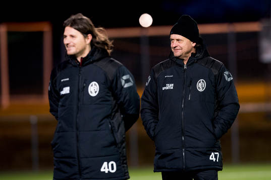 Tränare Agim Sopi och Jonas Thern