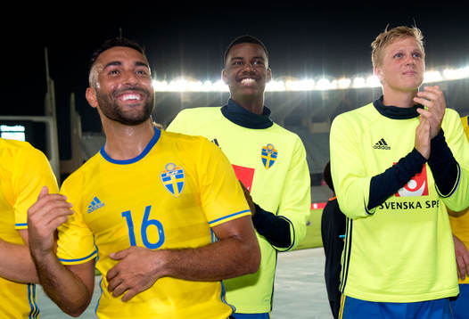 Sveriges Saman Ghoddos jublar med Alexander Isak och Joakim