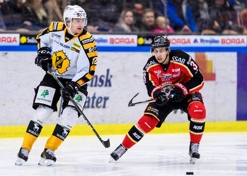 Skellefteås Adam Pettersson och Luleås Daine Todd