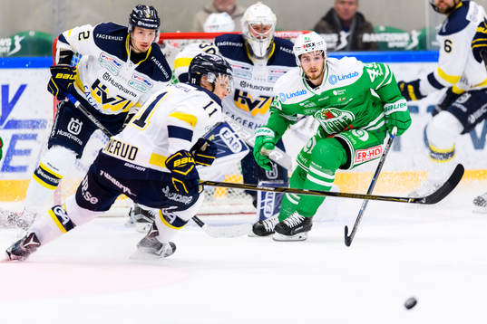 s Simon Önerud och Rögles Sebastian Collberg