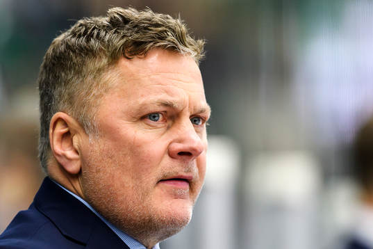 s assisterande tränare Stephan Lundh
