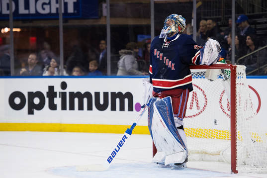 Rangers målvakt Henrik Lundqvist deppar
