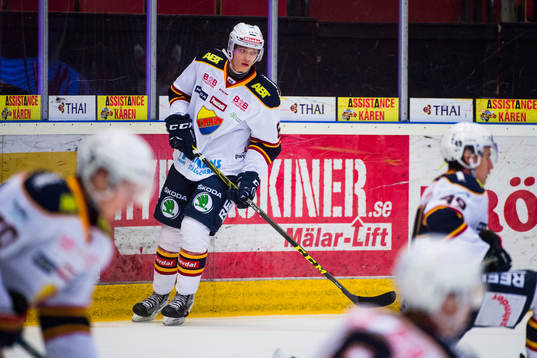 Djurgårdens Maximilian Eisenmenger  före ishockeymatchen