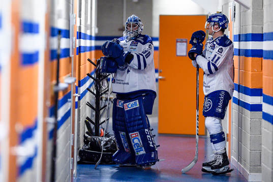 Leksands målvakt Henrik Haukeland och Martin Karlsson