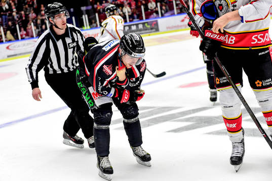 Malmö Redhawks Nicklas Jadeland har ont