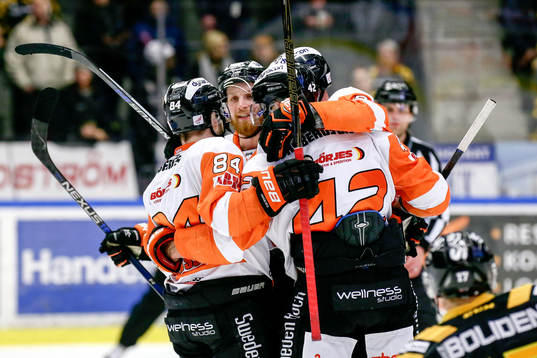 Karlskronas Jimmy Andersson jublar