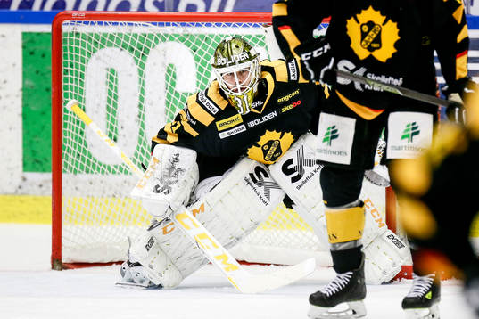 Skellefteås målvakt Joni Ortio