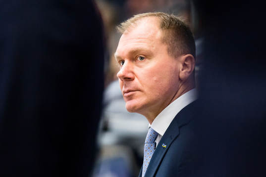 s tränare Johan Lindbom