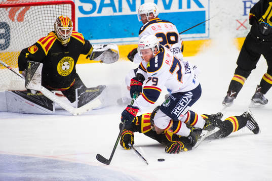 Djurgårdens Patrik Lundh faller även Brynäs Lukas