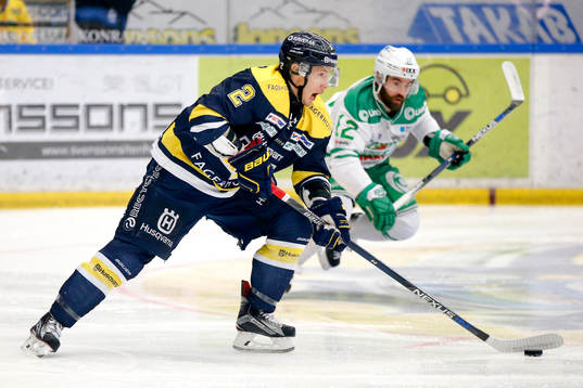 s Kristofer Berglund och Rögles Jack Connolly