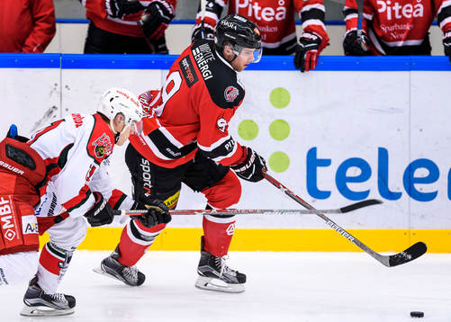 Piteås Olof Lundberg med pucken