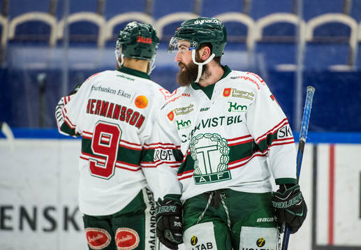Tingsryds Måns Hermansson och Zack Phillips deppar