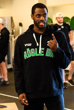 Rögles Edwin Hedberg tränar i gymmet