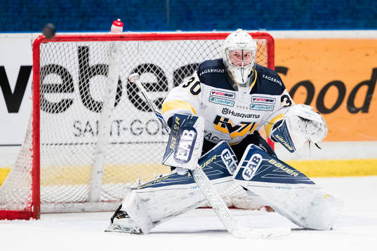s målvakt Linus Söderström