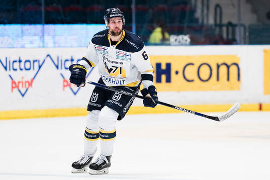 s Christoffer Persson
