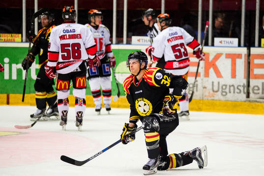 Brynäs Nick Johnson deppar