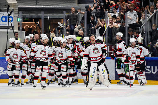 Malmö Redhawks spelare tackar publiken