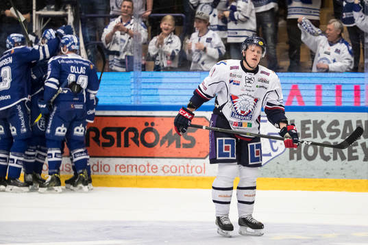 Linköpings Anton Karlsson deppar