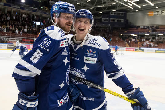 Leksands Olle Alsing jublar