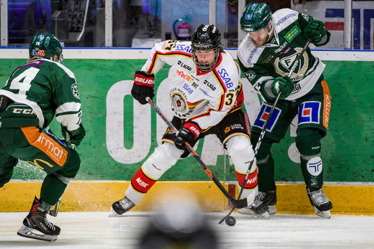 Luleås Isac Lundeström och Färjestads Anton Grundel