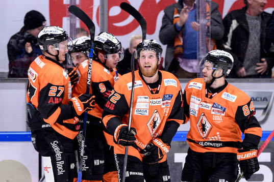 Karlskronas Jimmy Andersson jublar