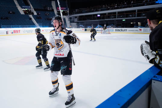 Panterns Kim Johansson reagerar