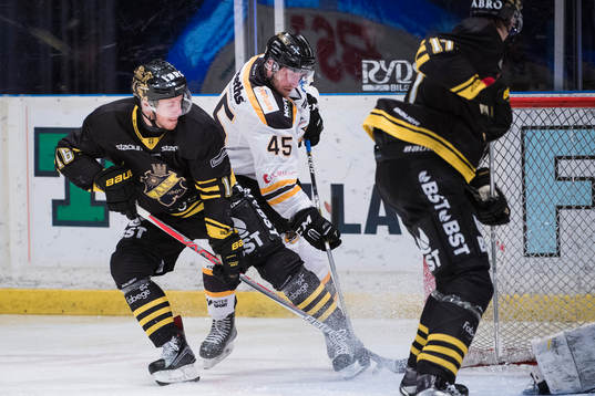 s Jonas Almtorp och Panterns Sebastian Dyk