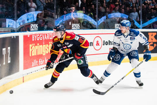 Djurgårdens Jonathan Davidsson och Leksands Ben Youds