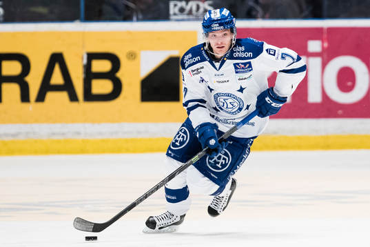 Leksands Johan Olofsson med pucken