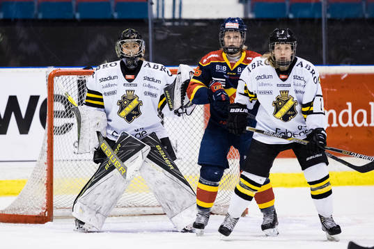 s målvakt Minatsu Murase, Djurgårdens Alexandra Palm och