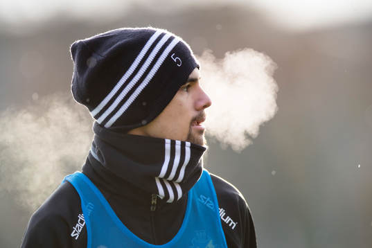 s Jesper Nyholm