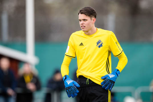 s målvakt Oscar Linnér