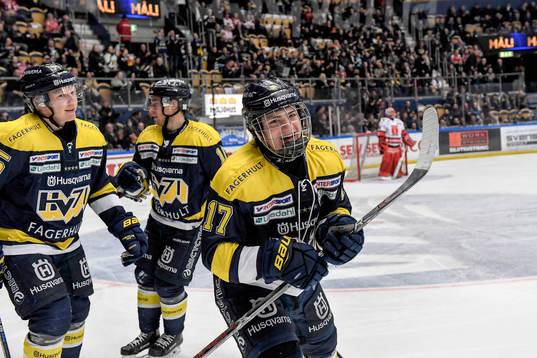 s Erik Brännström jublar