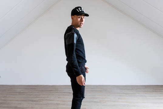 Nijmegens Jordan Larsson besöker sitt blivande hus